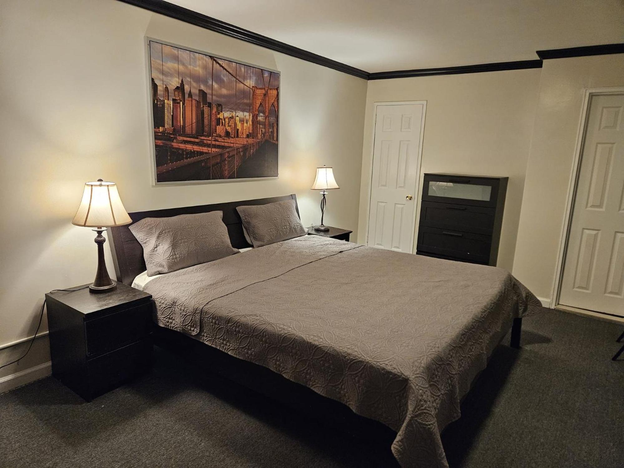 وايت بلينز Central Motel Courtyard المظهر الخارجي الصورة