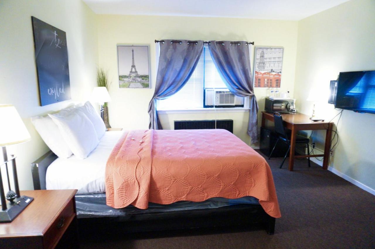وايت بلينز Central Motel Courtyard المظهر الخارجي الصورة